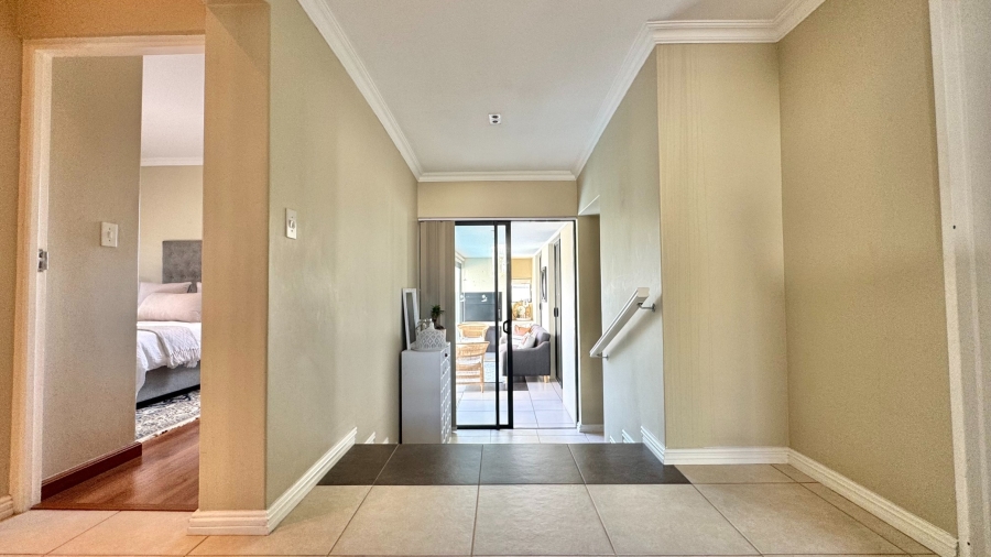 3 Bedroom Property for Sale in Schonenberg Western Cape